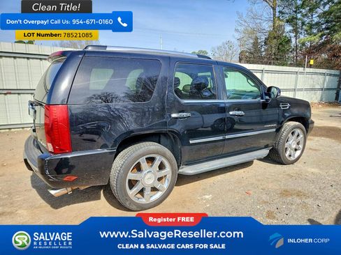 Used 2011 Cadillac Escalade Luxury image 4