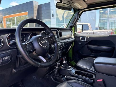 Used 2019 Jeep Wrangler Unlimited Sport S AWD/4WD image 16