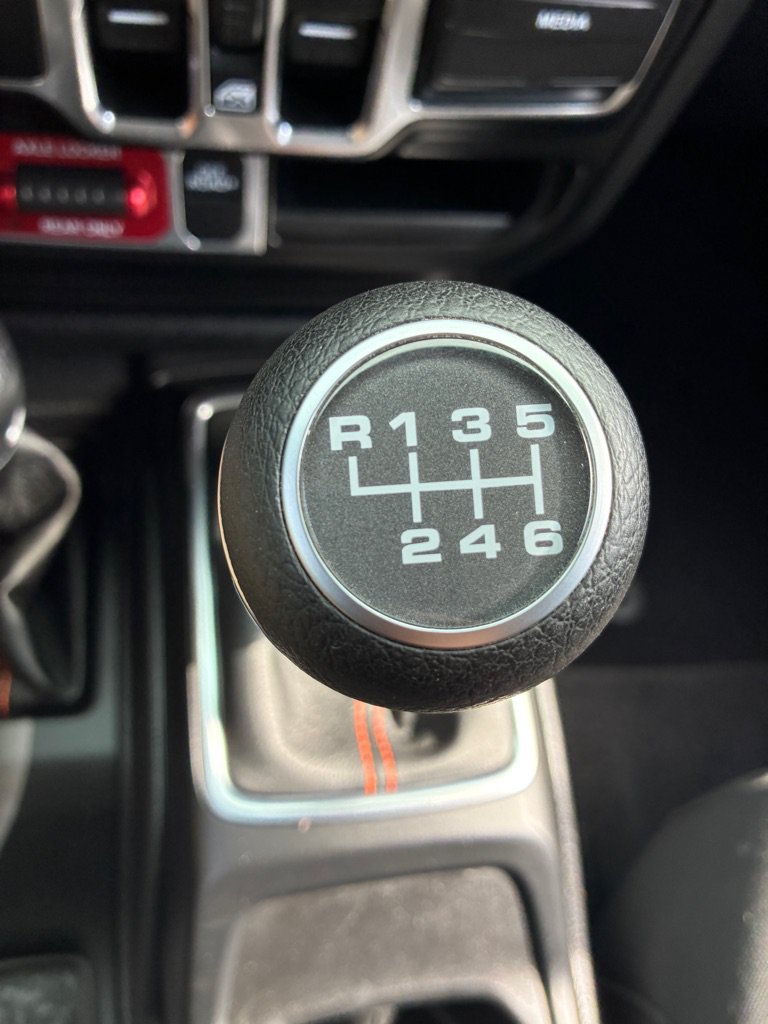 Used 2023 Jeep Gladiator Mojave AWD/4WD image 32