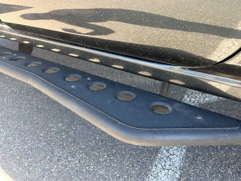 Used 2019 Chevrolet Silverado 1500 LT image 12