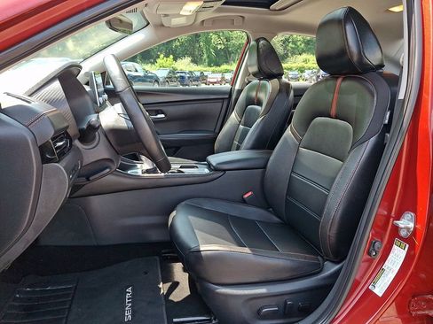 Certified 2023 Nissan Sentra SR w/ SR Premium Package FWD image 15