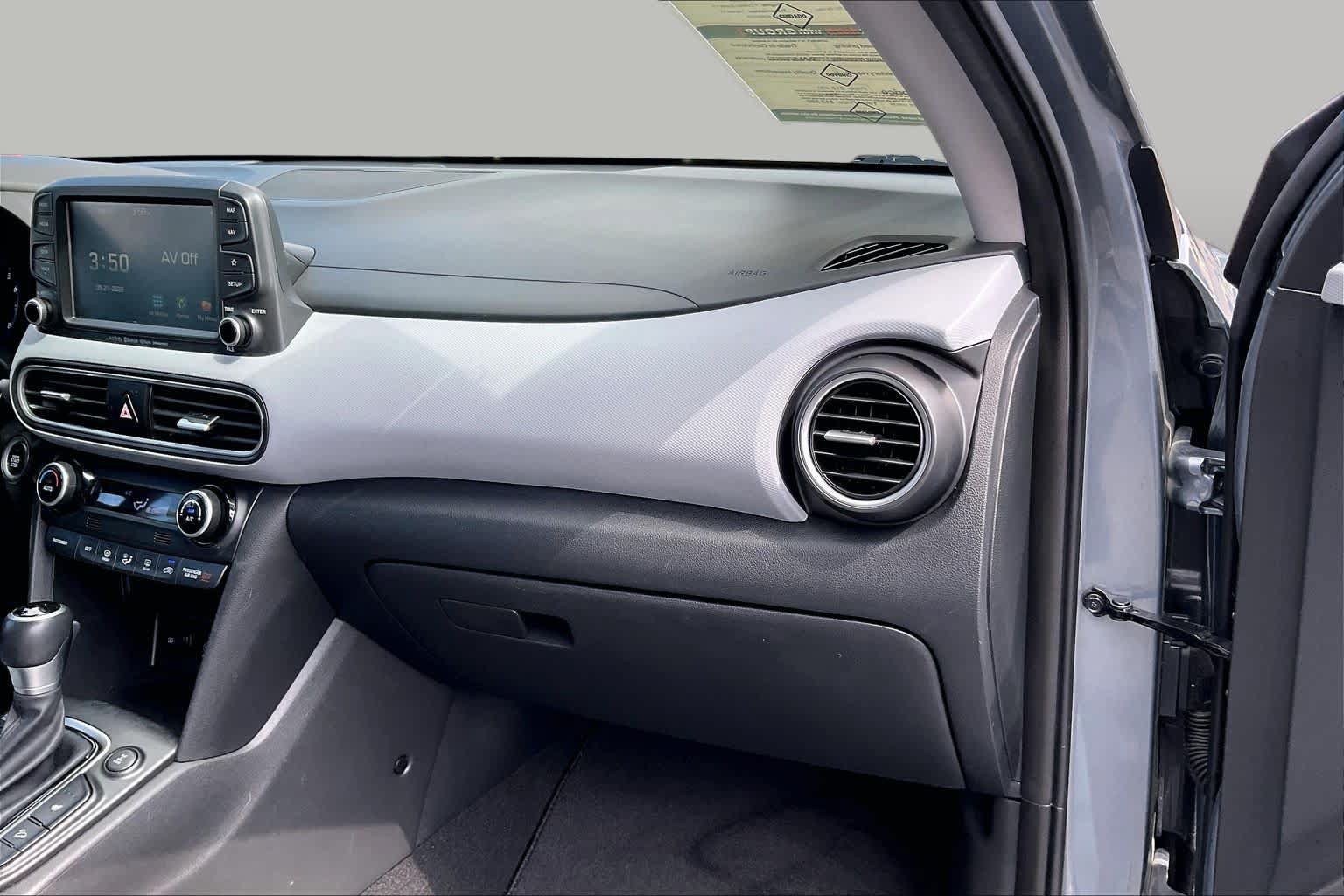Used 2019 Hyundai Kona Ultimate AWD/4WD image 18