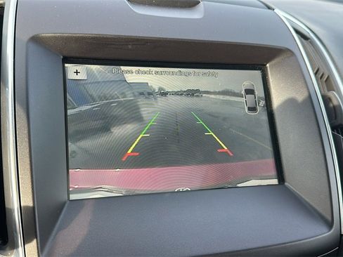 Used 2017 Ford Edge Titanium w/ Equipment Group 301A image 19