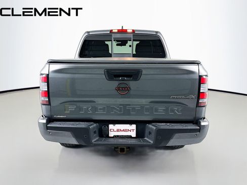 Used 2022 Nissan Frontier PRO-4X AWD/4WD image 8