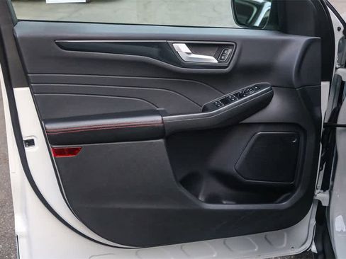 Used 2024 Ford Escape ST-Line w/ Tech Pack #1 image 22