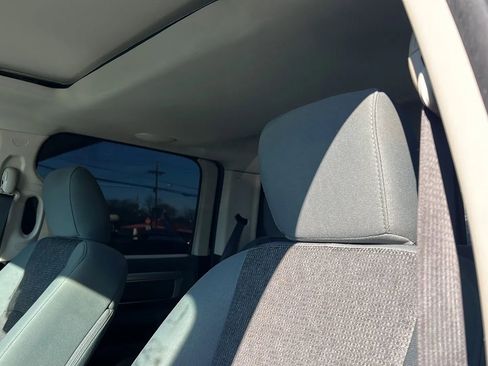 Used 2018 RAM 1500 Big Horn image 26