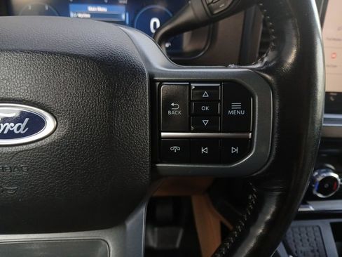 Used 2024 Ford F250 Lariat w/ Black Appearance Package AWD/4WD image 23