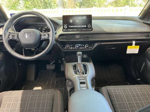 Certified 2024 Honda HR-V Sport image 16