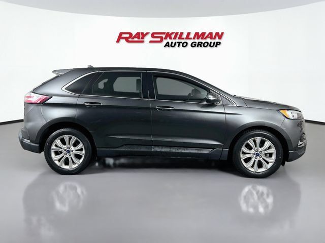 Used 2020 Ford Edge Titanium FWD image 8