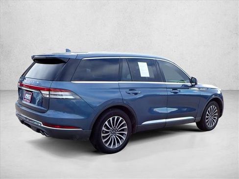 Used 2020 Lincoln Aviator Reserve w/ Elements Package Plus image 4