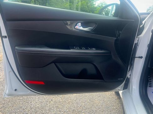 Used 2021 Kia Forte GT FWD image 10