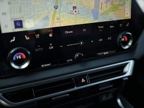 Used 2025 Lexus RX 350h image 36