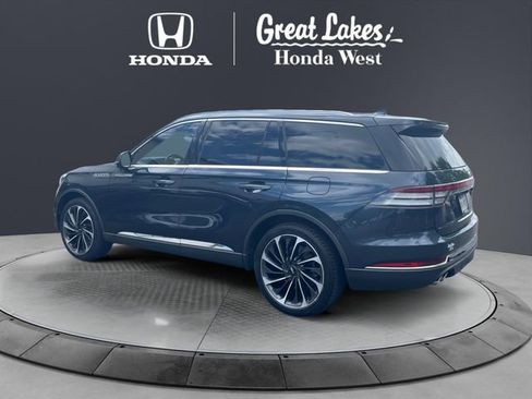 Used 2022 Lincoln Aviator Reserve w/ Equipment Group 201A AWD/4WD image 3