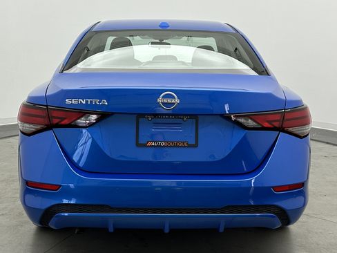 Used 2025 Nissan Sentra SV image 6