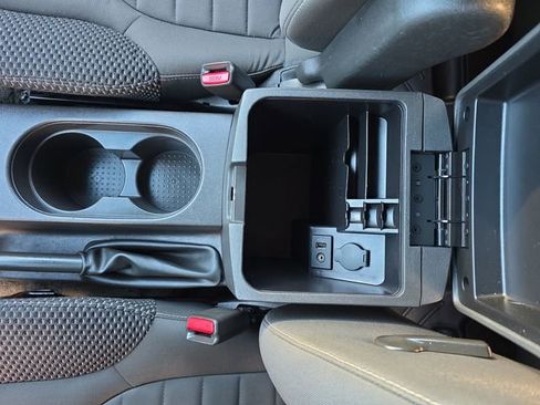 Used 2013 Nissan Xterra PRO-4X image 26