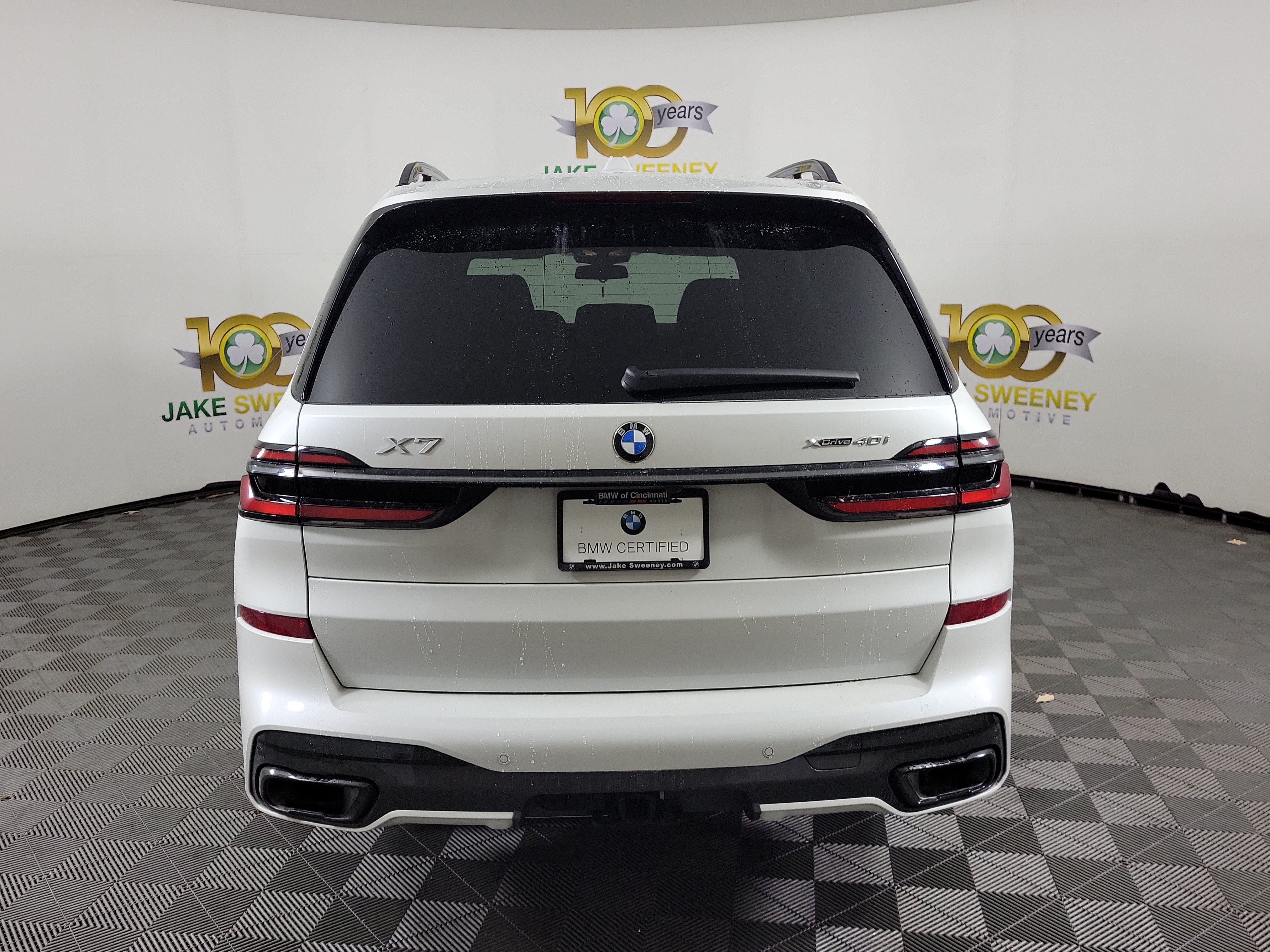 Used 2026 BMW X7 xDrive40i w/ Executive Package AWD/4WD image 3