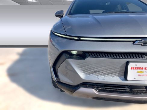 New 2026 Chevrolet Equinox EV LT w/ Convenience Package II image 18