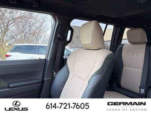 New 2026 Lexus GX 550 550 Overtrail image 21