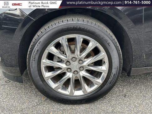 Used 2020 Buick Enclave Premium w/ Sun and Sites Package image 9