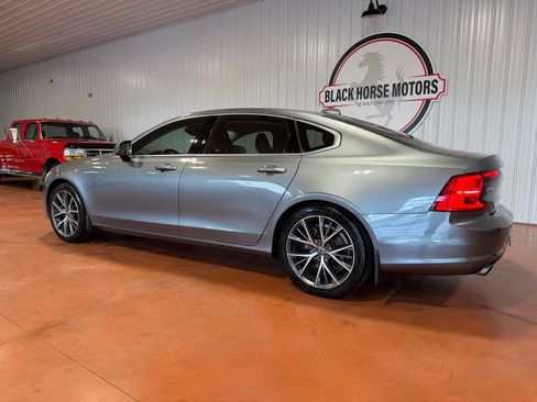 Used 2018 Volvo S90 T5 Momentum AWD/4WD image 12
