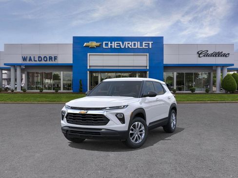 New 2026 Chevrolet TrailBlazer LS w/ LS Convenience Package AWD/4WD image 9