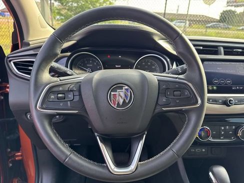 Used 2023 Buick Encore GX Preferred w/ Cold Weather Comfort Package FWD image 17