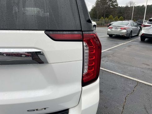 Used 2021 GMC Yukon SLT image 17
