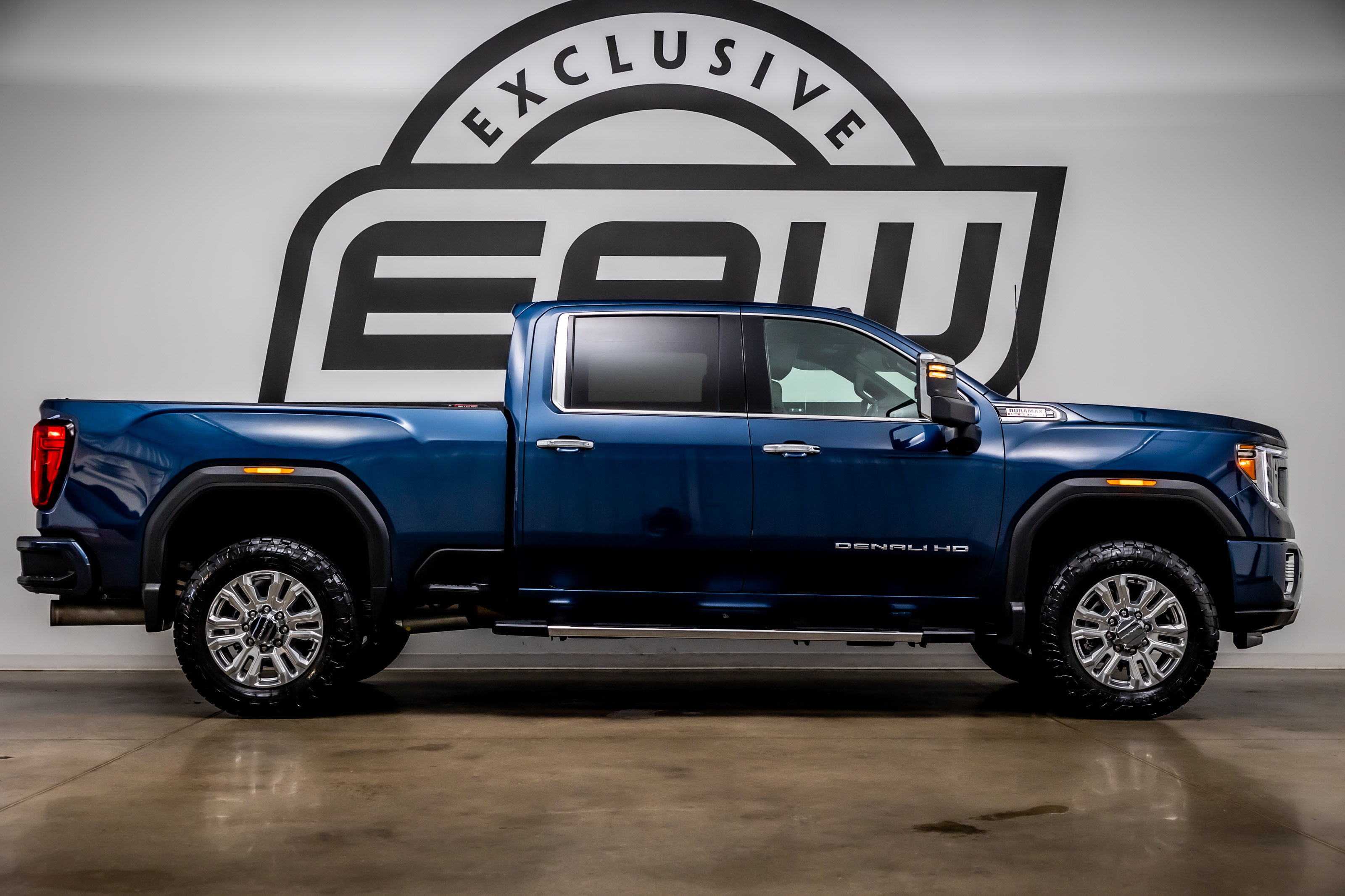 Used 2021 GMC Sierra 2500 Denali w/ Denali Ultimate Package AWD/4WD image 9
