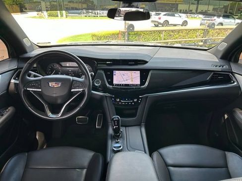 Certified 2024 Cadillac XT6 Sport w/ LPO, Floor Liner Package AWD/4WD image 22