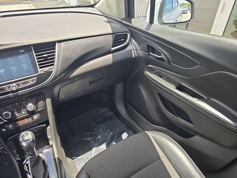 Certified 2019 Buick Encore Preferred FWD image 14