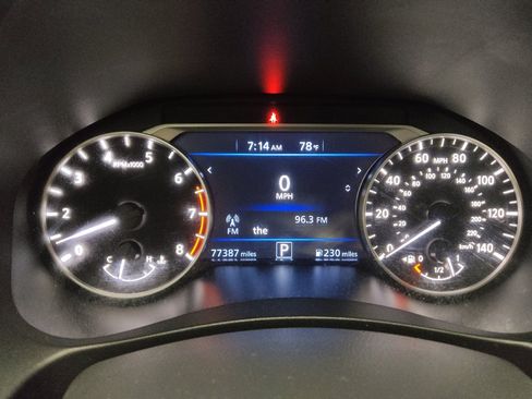 Used 2019 Nissan Altima 2.5 SR FWD image 23
