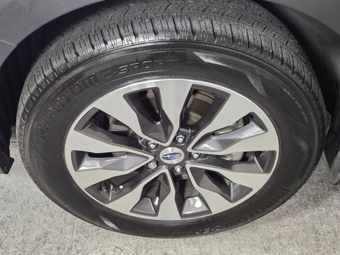 Used 2024 Subaru Outback Limited AWD/4WD image 14