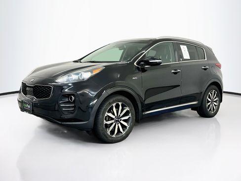 Used 2017 Kia Sportage EX w/ EX Technology Package AWD/4WD image 3