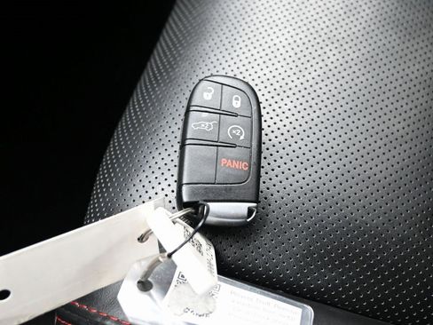 Used 2024 Dodge Durango GT image 28