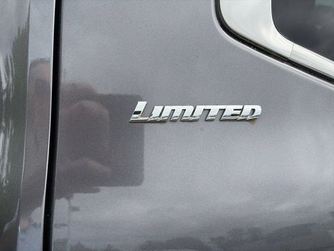 Used 2022 Toyota Tundra Limited AWD/4WD image 5