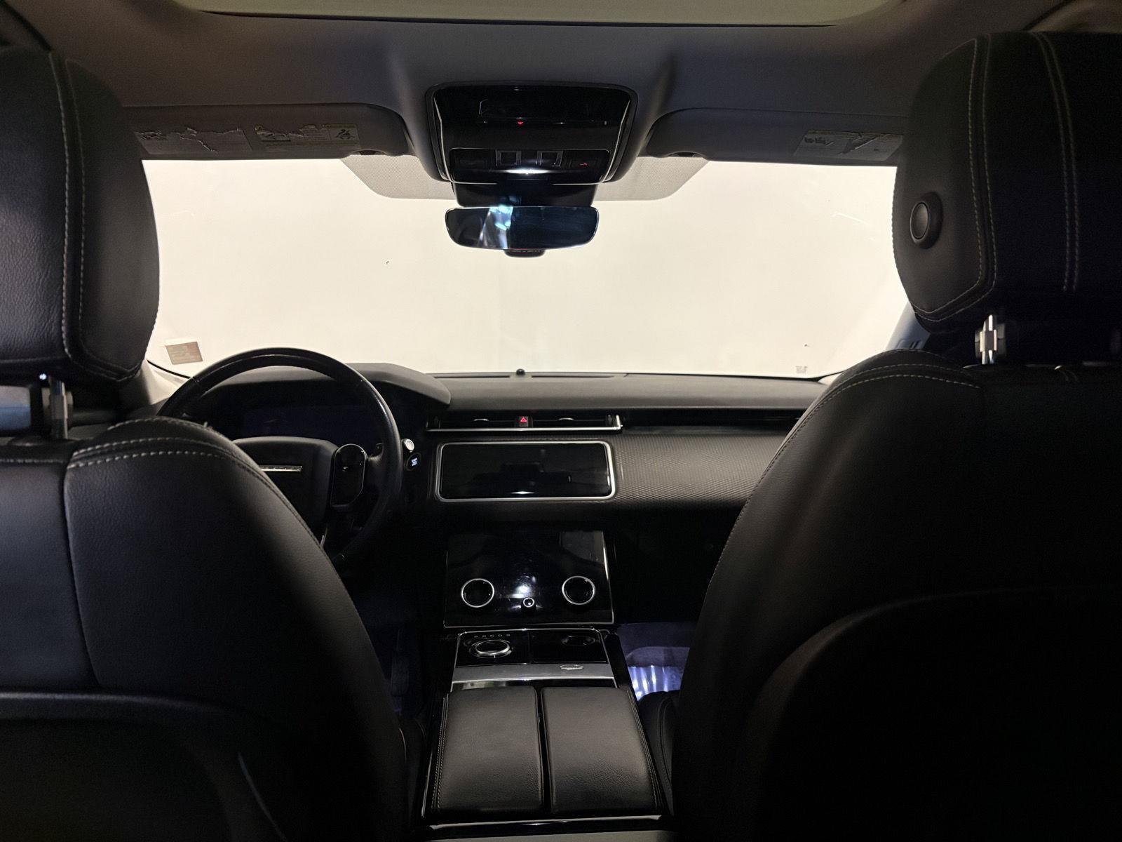 Used 2018 Land Rover Range Rover Velar S AWD/4WD image 35