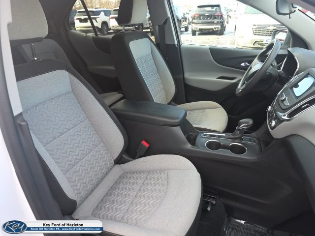 Used 2024 Chevrolet Equinox LS AWD/4WD image 11