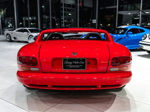 Used 1993 Dodge Viper RT/10 image 3