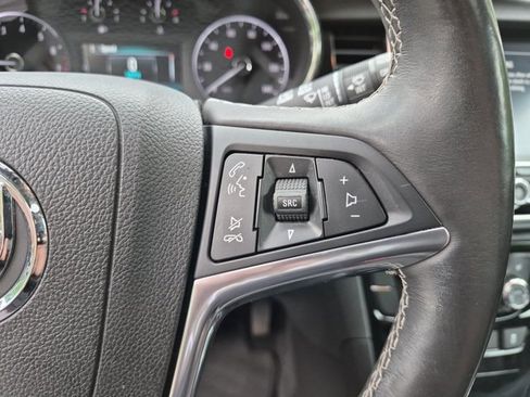 Used 2018 Buick Encore Essence AWD/4WD image 17