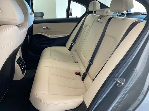 Used 2025 BMW 330i xDrive Sedan w/ Convenience Package image 13