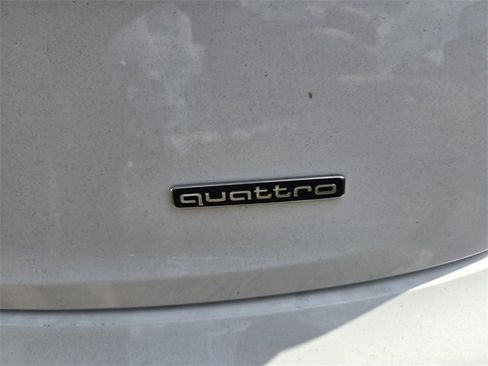 Used 2019 Audi Q5 2.0T Premium Plus w/ Premium Plus Package image 7