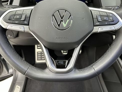 Certified 2026 Volkswagen Atlas Cross Sport SEL R-Line AWD/4WD image 15