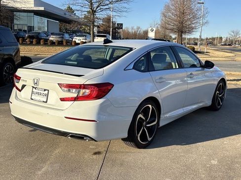 Used 2022 Honda Accord Sport Special Edition image 3