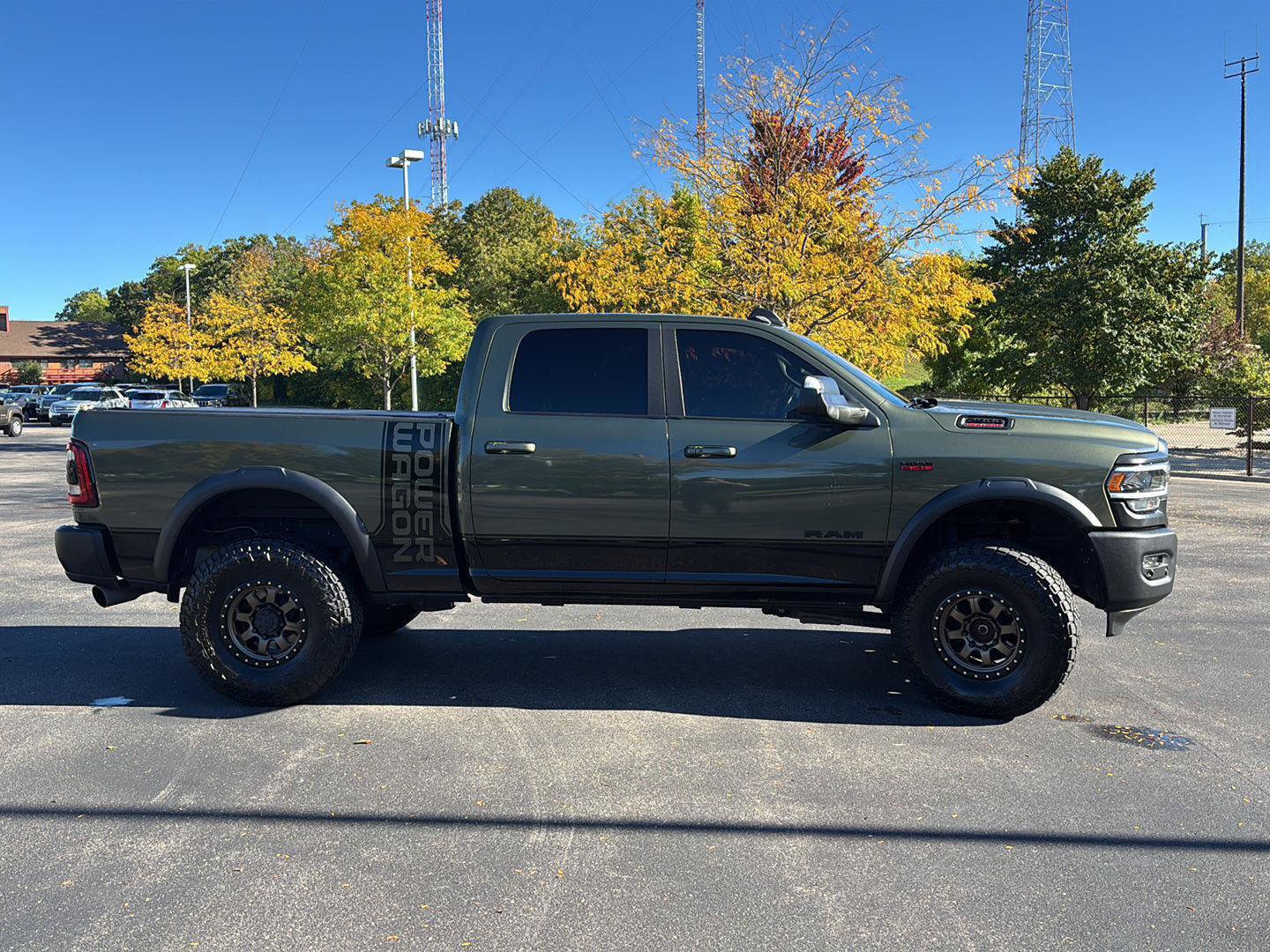 Used 2022 RAM 2500 Power Wagon w/ Level 2 Equipment Group AWD/4WD image 9