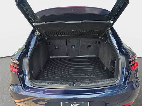 Used 2015 Porsche Macan S AWD/4WD image 14