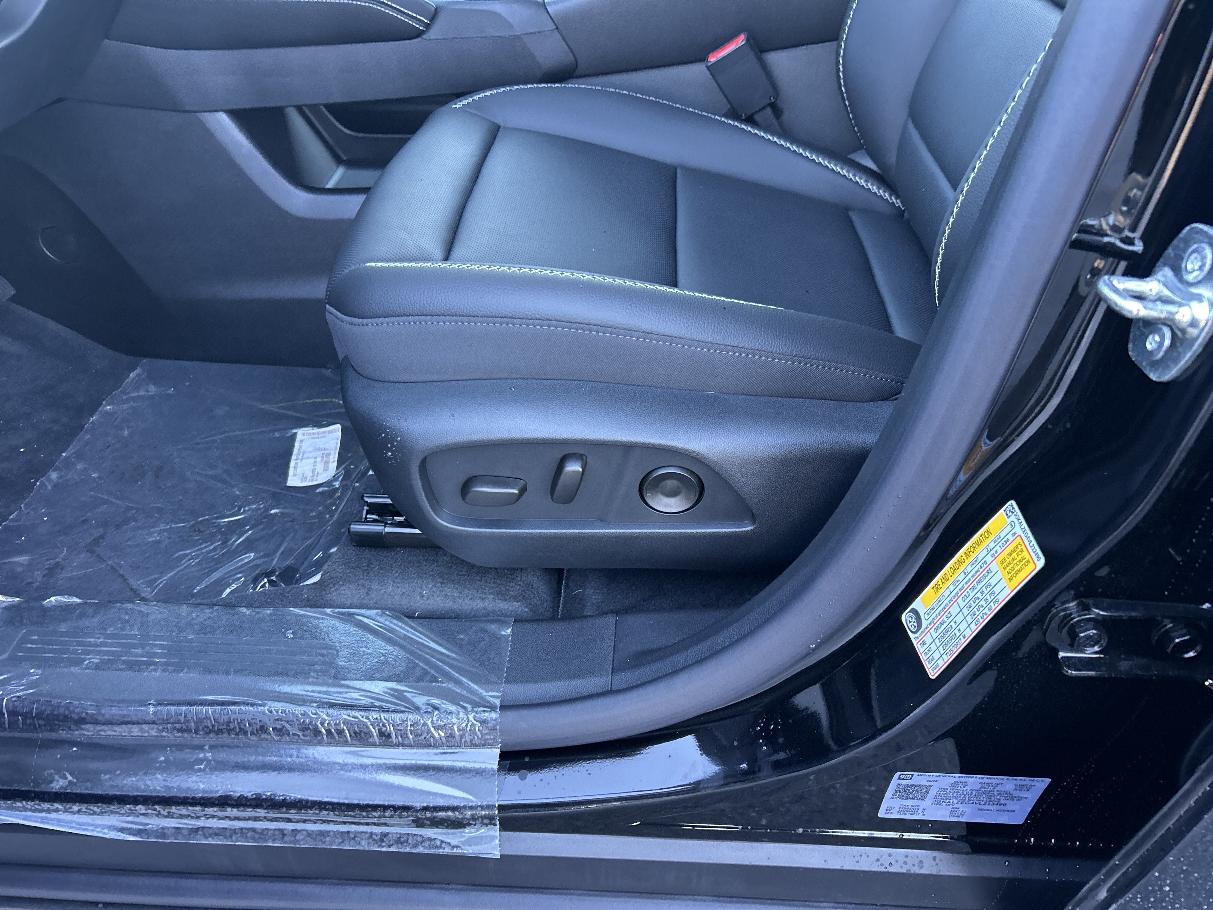 New 2027 GMC Terrain Denali w/ LPO, Floor Liner Package AWD/4WD image 21