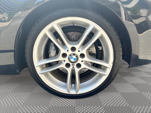 Used 2012 BMW 135i Convertible RWD image 27