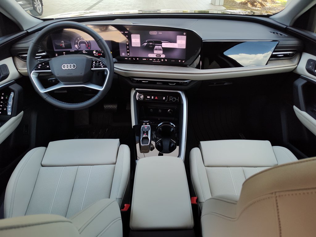 New 2026 Audi Q5 Premium AWD/4WD image 10