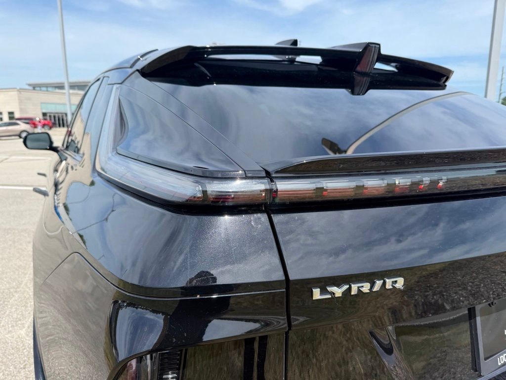 Certified 2024 Cadillac Lyriq Sport AWD/4WD image 11