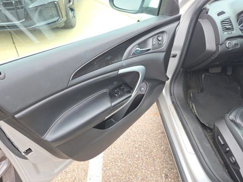 Used 2015 Buick Regal FWD image 5